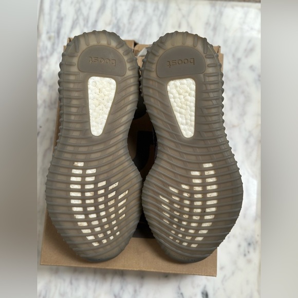 Authentic YEEZY Boost 350 V2 grey borang dgsorg AH2203 men US 6 female - Picture 15 of 15